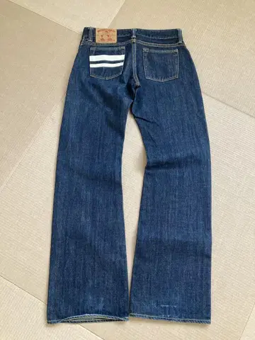새상품 모모타로 진즈 슈츠진 라벨