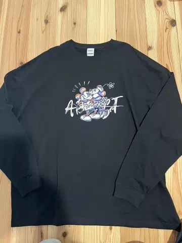 A.D.D.I.C.T-Sneakers Mickey Mouse 롱T L