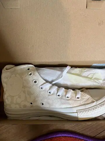 CONVERSE 화이트 하이컷 스니커즈