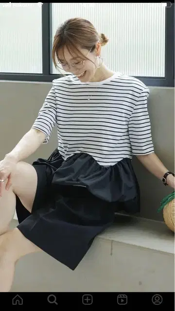 앙플레강트 2025SS 페플럼 티셔츠의 보더입니다.