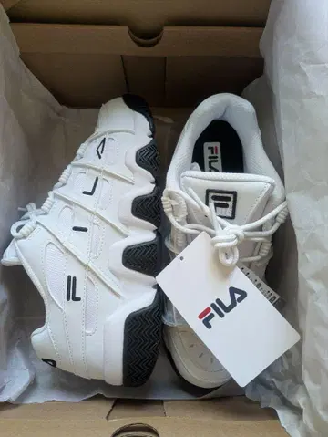 FILA BARRICADE XT97 휠라 통굽 스니커즈 25.5