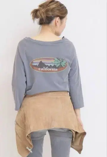 Deuxieme Classe 래글런 백 프린트 티셔츠
