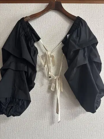LEINWANDE beltedsleeveshirts