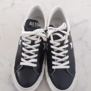 ALL STAR 블랙 가죽 스니커즈