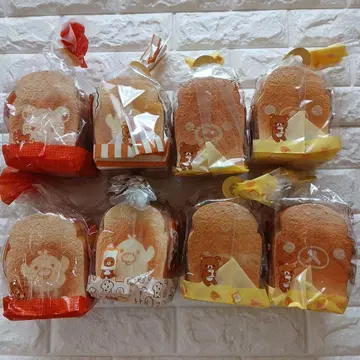 리락쿠마 베이커리 야와라카우솟코 빵 스퀴즈 8개 세트