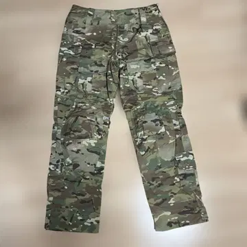 무릎 패드 카모플라쥬 팬츠
