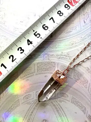 투명감 발군! 레무리아 수정 목걸이