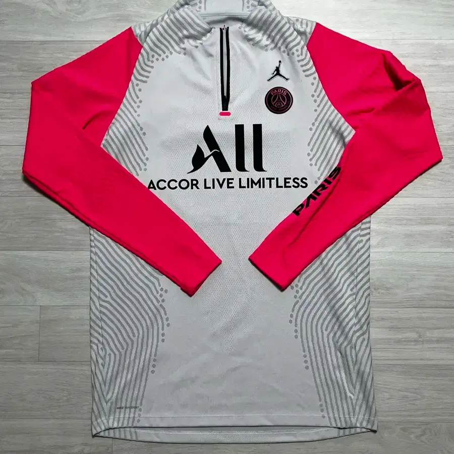 ウェア Jordan Paris Saint-Germain VaporKnit 2020-21 Paris Saint-Germain x Air Jordan Player Issue Vaporknit 1