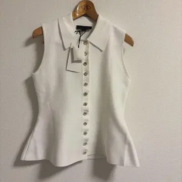 [택 포함] ZARA 슬리브리스 상의, 플럼 니트 베스트