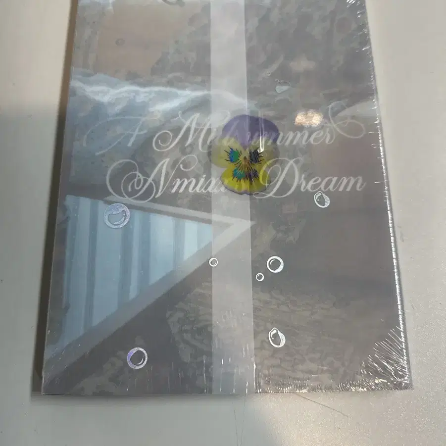 NMIXX | 엔믹스 Nmixx Shell MP3 version pink (kyujin) sealed