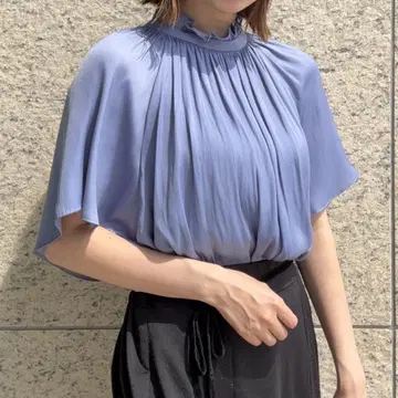 Natural Beauty Basic 개더 블라우스