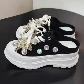 비쥬 스니커즈 블랙 통굽 7cm 스니커즈