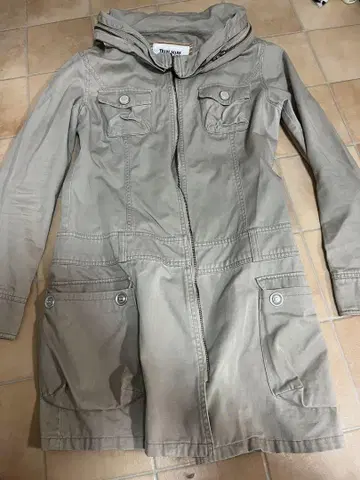 Von Dutch 베이지 모즈 코트