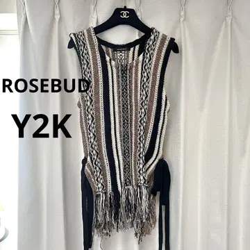 ROSEBUD 슬리브리스 니트 프린지 스트라이프 패턴