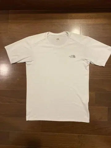 THE NORTH FACE 화이트 티셔츠 L