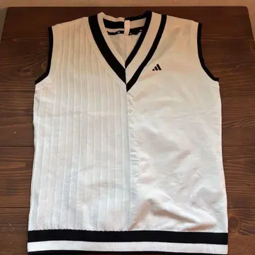 adidas 여성용 베스트