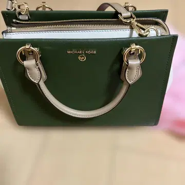 MICHAEL KORS 그린 핸드백