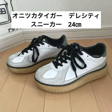 오니츠카타이거 DELECITY 스니커즈 24cm