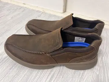 Clarks 브라운 슬립온