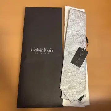 Calvin Klein 넥타이 실버