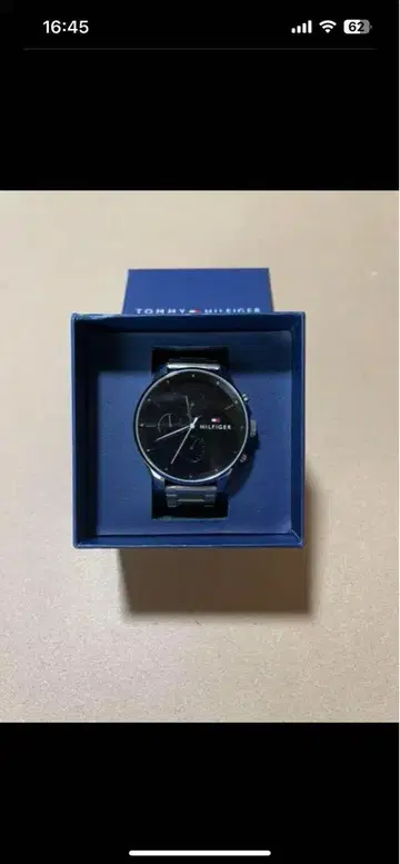 TOMMY HILFIGER 손목시계