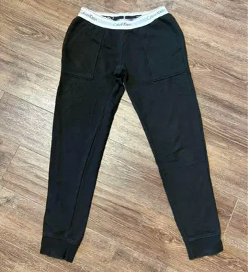 Calvin Klein 블랙 조거 팬츠 S