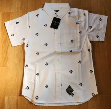 새상품 Band Of Outsiders 반팔 셔츠
