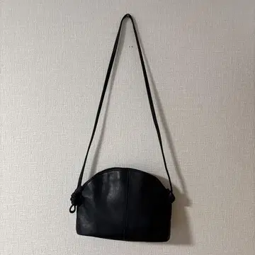 북유럽, 삶의 도구점 블랙 숄더백