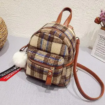 체크 무늬 럭색 백팩