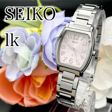작동 SEIKO 세이코 루키아 핑크 새상품 배터리 여성용 손목시계 I30