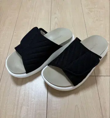 아카이시 아치 피터 리커버리 핏 슬리퍼 L 24~24.5cm 블랙