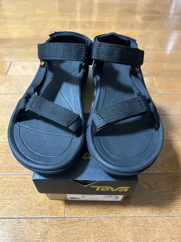새상품 테바 허리케인 23cm