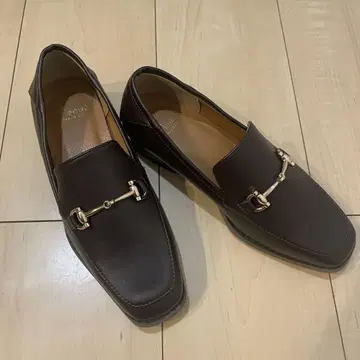 menue 다크 브라운 가죽 로퍼 22.0cm