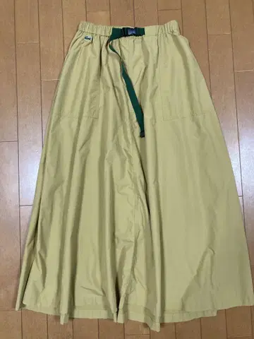 Lacoste 베이지 롱 스커트 허리밴딩 나일론 38