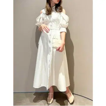 dazzlin 오픈 숄더 데님 스티치 원피스