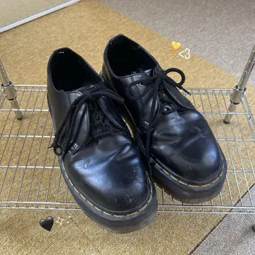 Dr. Martens 통굽 로퍼 UK6