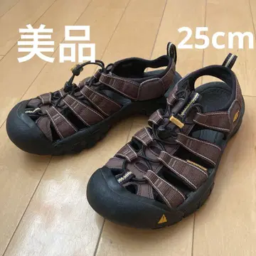 새상품급 KEEN 킨 샌들 뉴포트 NEWPORT H2 25cm