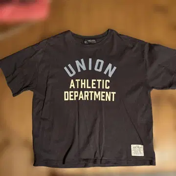 CUBE SUGAR UNION ATHLETIC 티셔츠