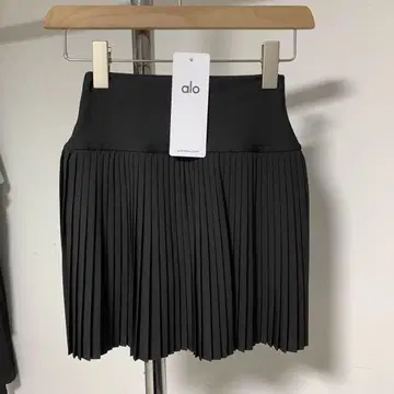 ALO YOGA 여성용 요가 피트니스 백플리츠 미니 스커트 블랙 S