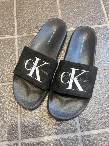 Calvin Klein Jeans 샌들 24.5cm