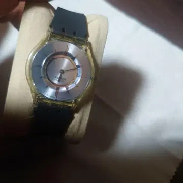 Swatch 실버 블랙 손목시계
