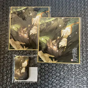 박앵귀 색지와 캔뱃지 오키타