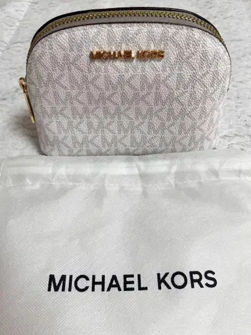 MICHEAL KORS 파우치