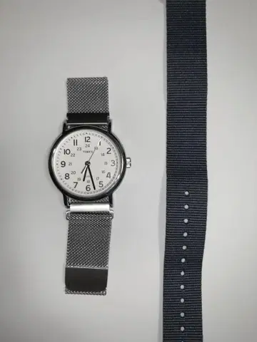 TIMEX INDIGLO 아날로그 손목시계 화이트 마그넷 밴딩 NATO