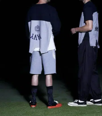 Sasquatchfabrix. army 프린트 재구축 절개 티셔츠