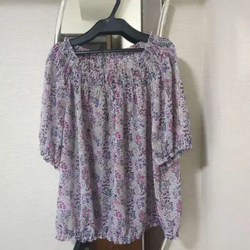 레리안 13+ 셔링 블라우스