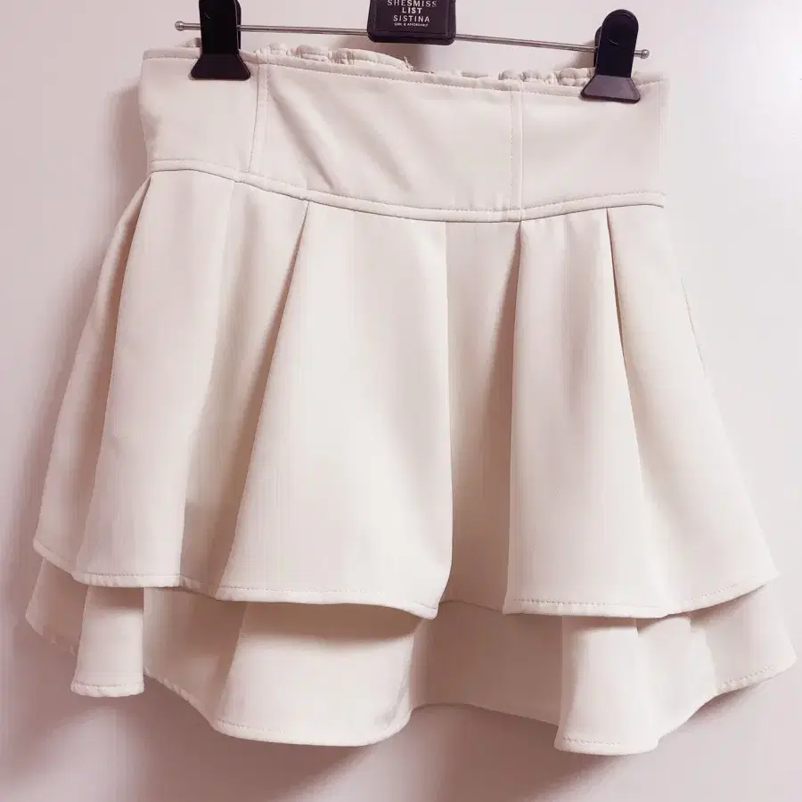 [nuuanu ] / ☆ Karin Skirt / Dry rose Nuuanu Karin Skirt Dry Rose Size 1 on Bunjang Global Site.