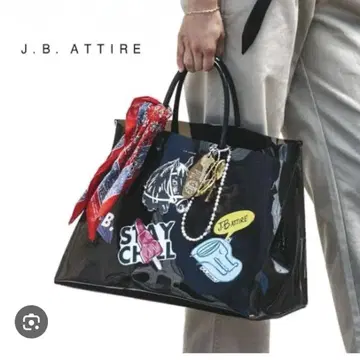 j.b ATTIRE 에나멜 백 미사용