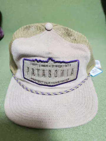 PATAGONIA 파타고니아 메쉬 캡 베이지