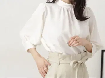 새상품급 나노 유니버스 보타이 탈부착 2way 블라우스